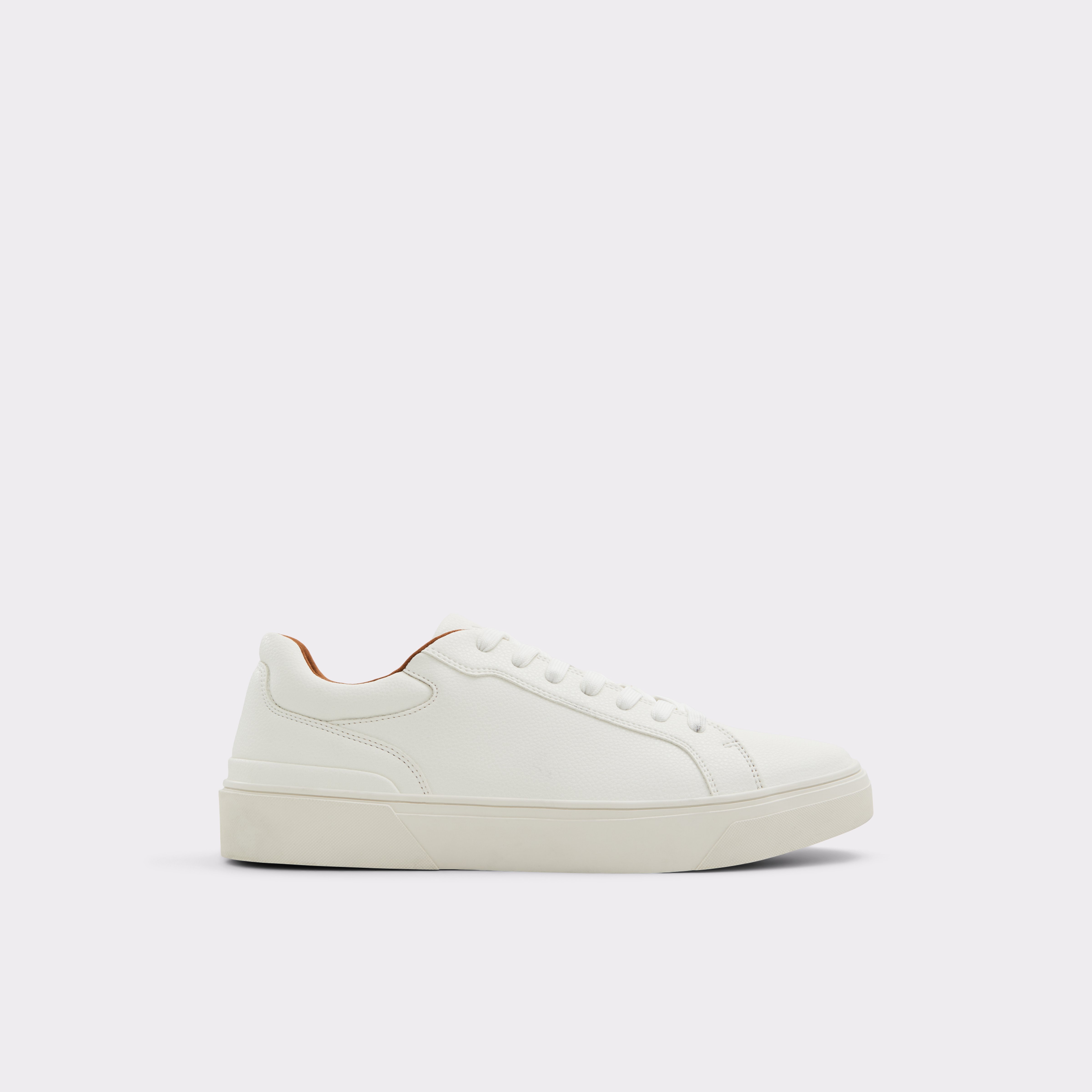 Lightweight White Pebble-Grain Leather Cup Sole Sneaker | Willio - SOLZ2043