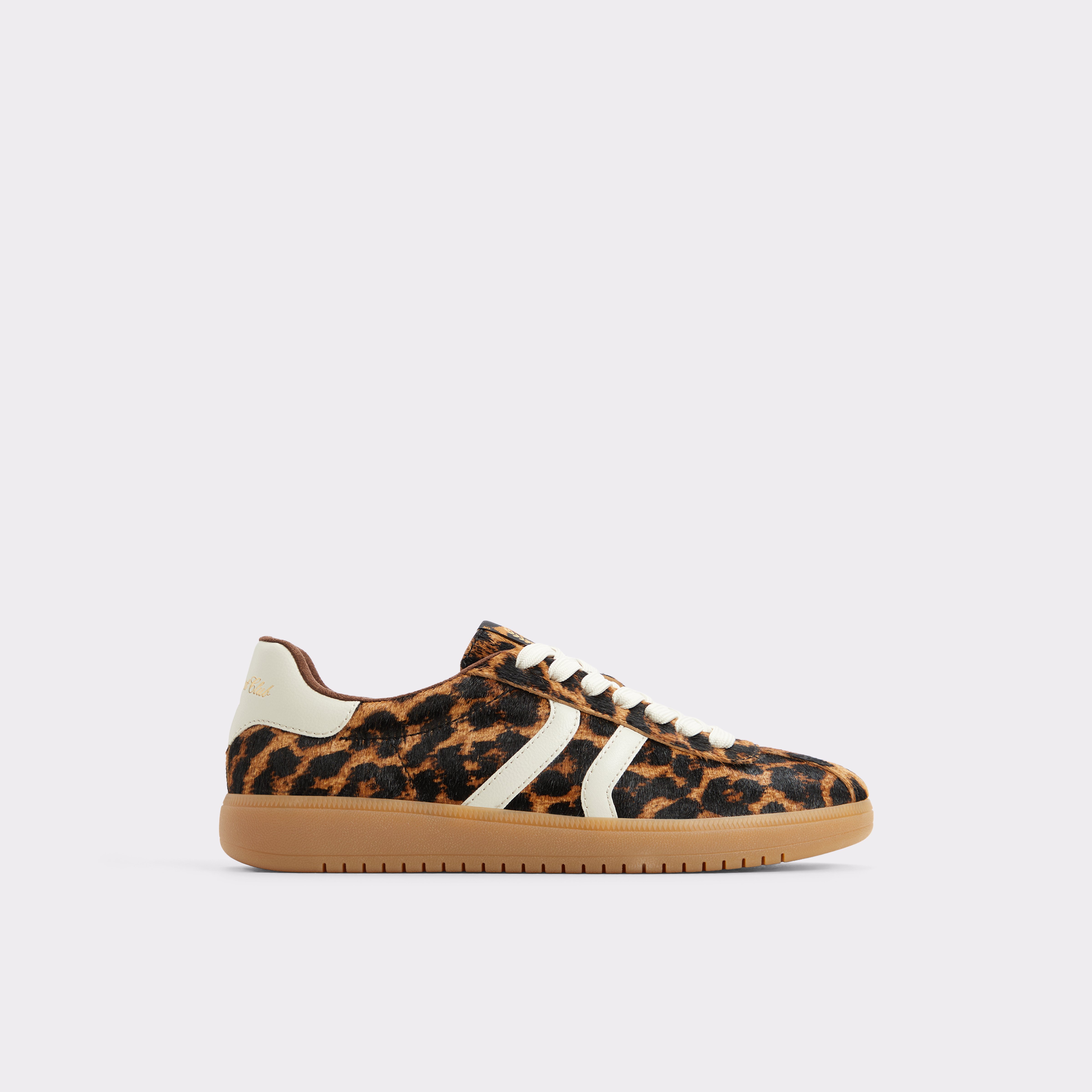 Vintage-Style Multi-Color Pony Hair Leather Low Top | Chicsneaker - SOLZ1227